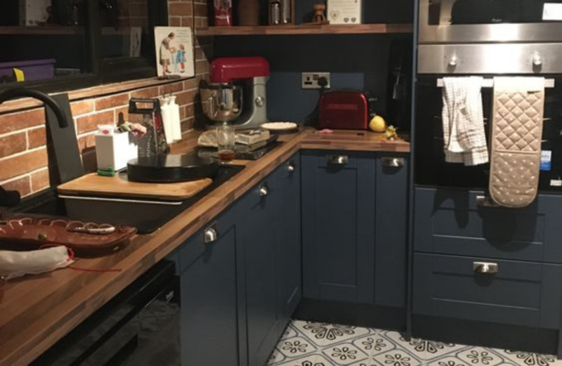 فورنيدو – مطابخ كلاسيك بتصميم فاخر وطابع عصري فورنيدو – مطابخ كلاسيك بتصميم فاخر وطابع عصري