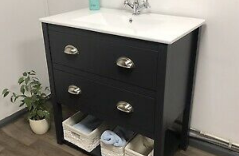 وحدات حمام مودرن بتصميم عملي من شركة فورنيدو